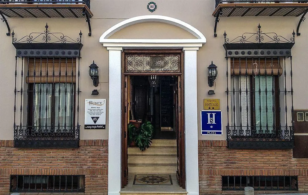 ** Gasthof Hotel Easy Nerja Bronce Spanien