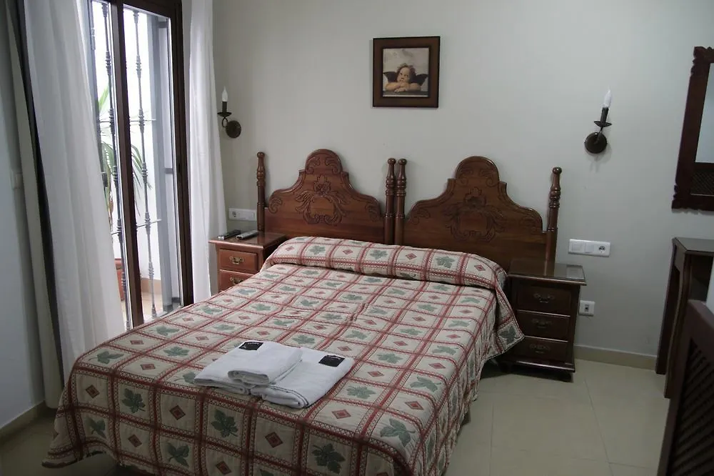 بيت ضيافة فندق Easy Nerja Bronce